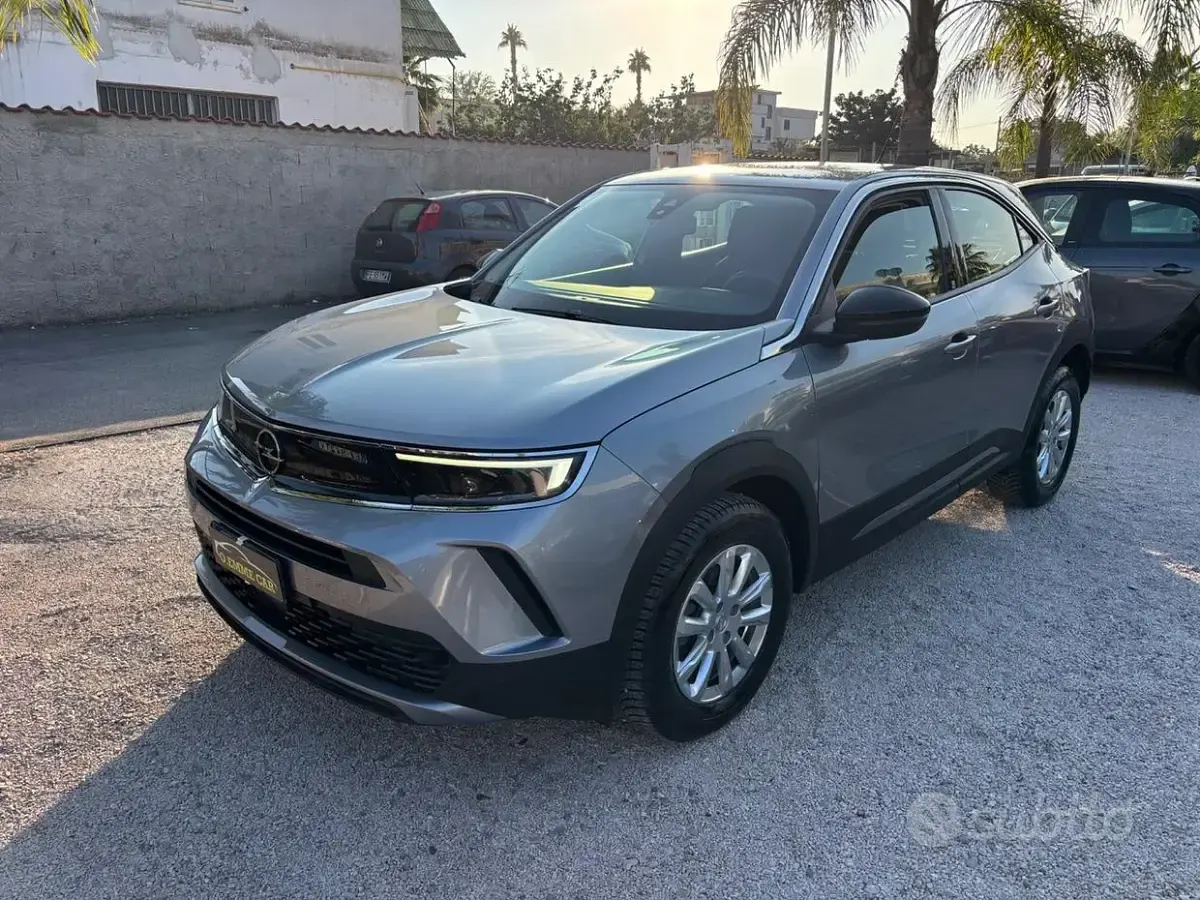 Usata Opel Mokka Edition 110 CV (80 kW) 2021 Grigio SUV