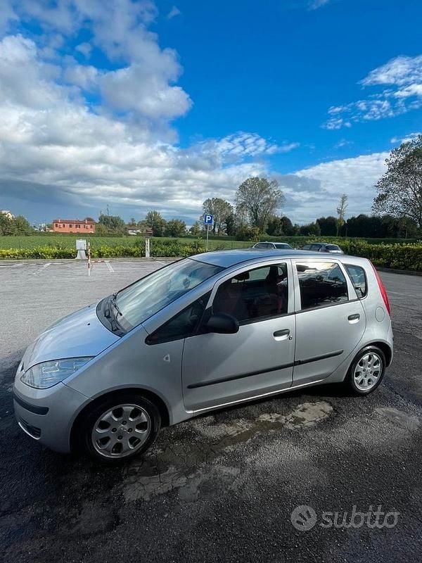 Usata Mitsubishi Colt 2005 Grigio Berlina