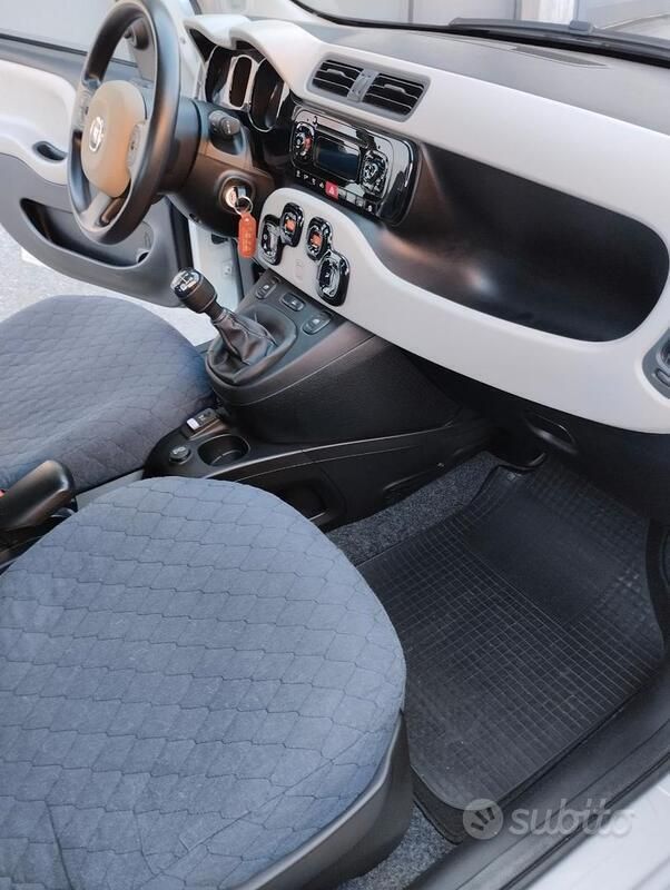 Usata Fiat Panda 4x4 95 CV (69 kW) 2015 Utilitaria