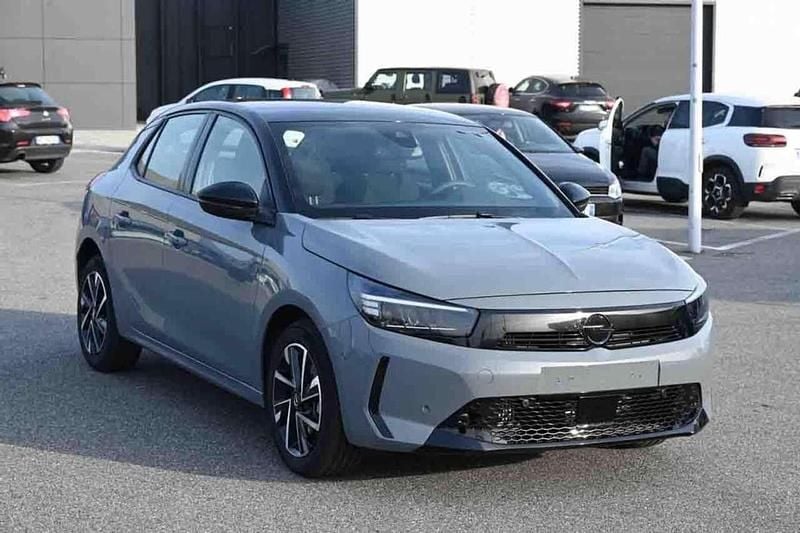 Usata Opel Corsa 101 CV (74 kW) 2025 Grigio Utilitaria