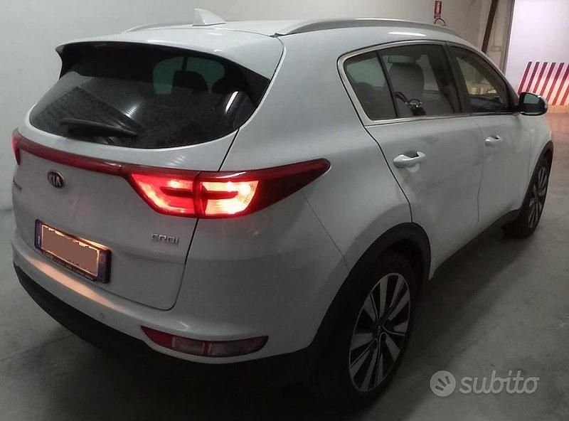 Usata Kia Sportage 115 CV (84 kW) 2017 Bianco SUV