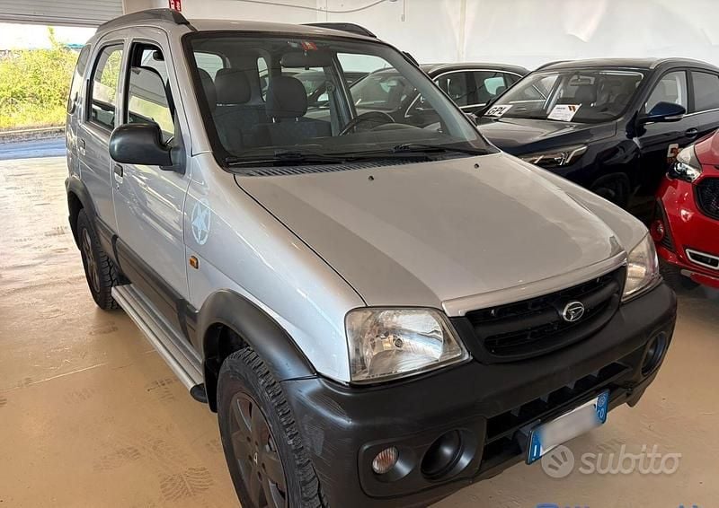 Usata Daihatsu Terios 86 CV (63 kW) 2005 Grigio SUV