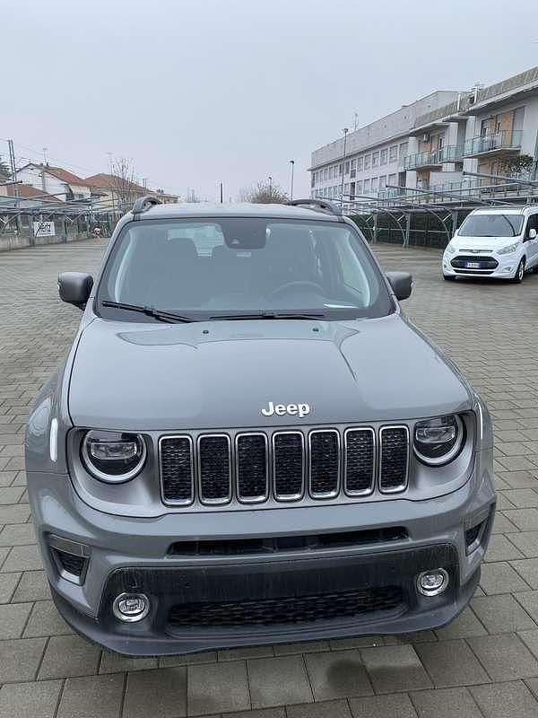 Usata Jeep Renegade Limited 120 CV (88 kW) 2020 Argento SUV