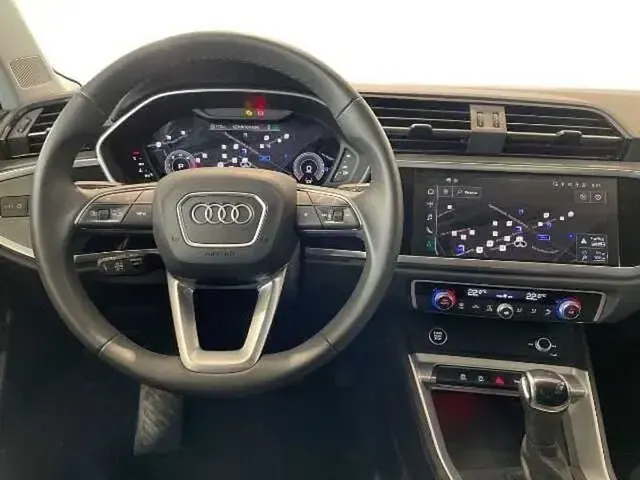 Usata Audi Q3 Advanced Plus 150 CV (110 kW) 2025 Argento SUV