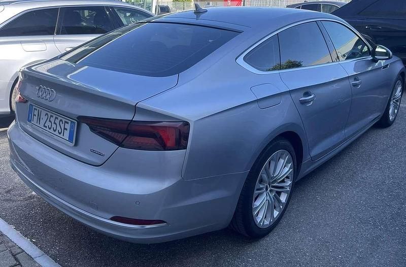 Usata Audi A5 Sportback Business 190 CV (139 kW) 2018 Grigio Utilitaria