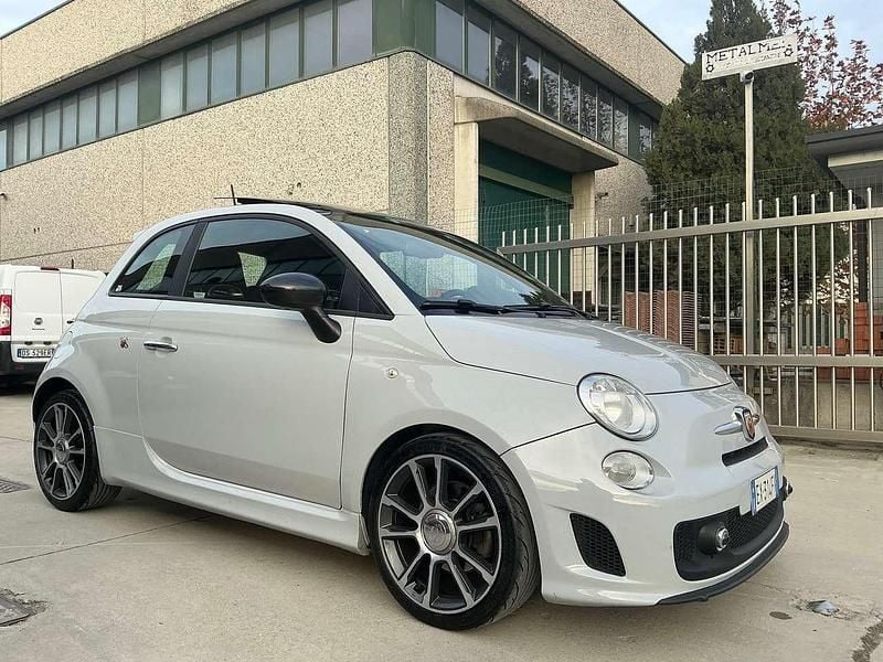 Usata Abarth 595 Custom 135 CV (99 kW) 2014 Grigio Utilitaria