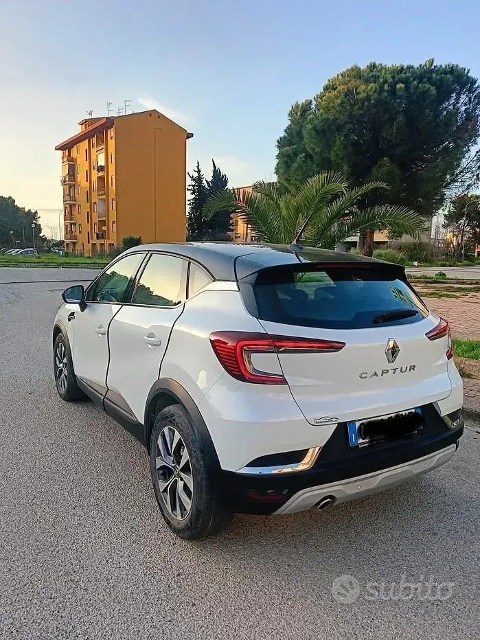 Usata Renault Captur 95 CV (69 kW) 2020 SUV