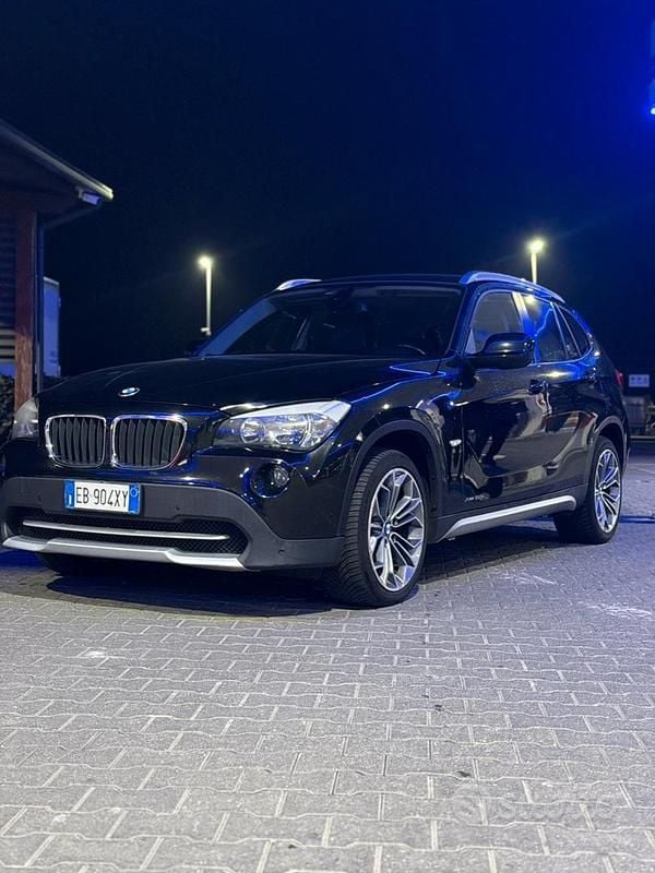 Usata BMW X1 177 CV (130 kW) 2010 Nero SUV
