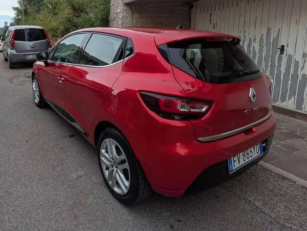 Usata Renault Clio IV Zen 90 CV (66 kW) 2019 Rosso Berlina