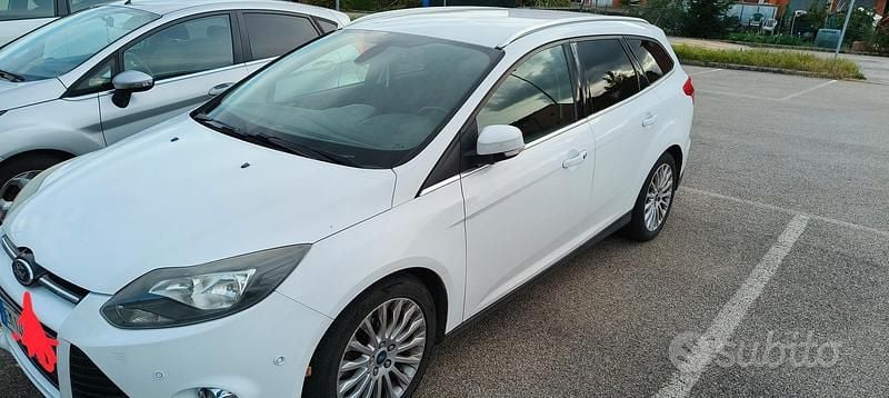 Bianco Usata 2012 Ford Focus Station wagon | 3400 € (Super prezzo) - Immagine 1/4