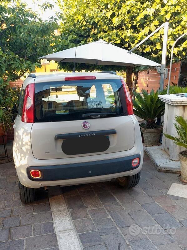 Usata Fiat Panda 85 CV (62 kW) 2015 Utilitaria