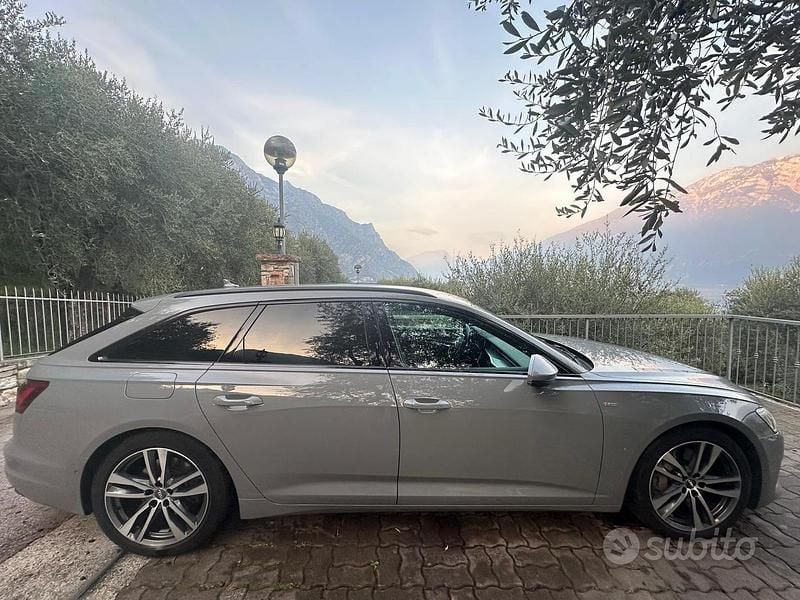 Grigio Usata 2019 Audi A6 S-Line Station wagon | 28.000 € (Molto cara) - Immagine 1/1