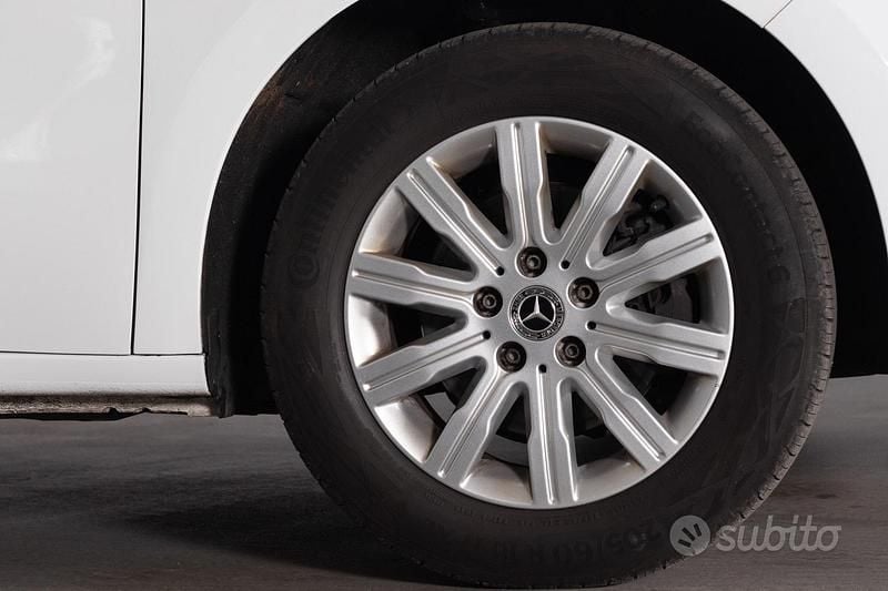 Usata Mercedes 180 116 CV (85 kW) 2023 Bianco Berlina