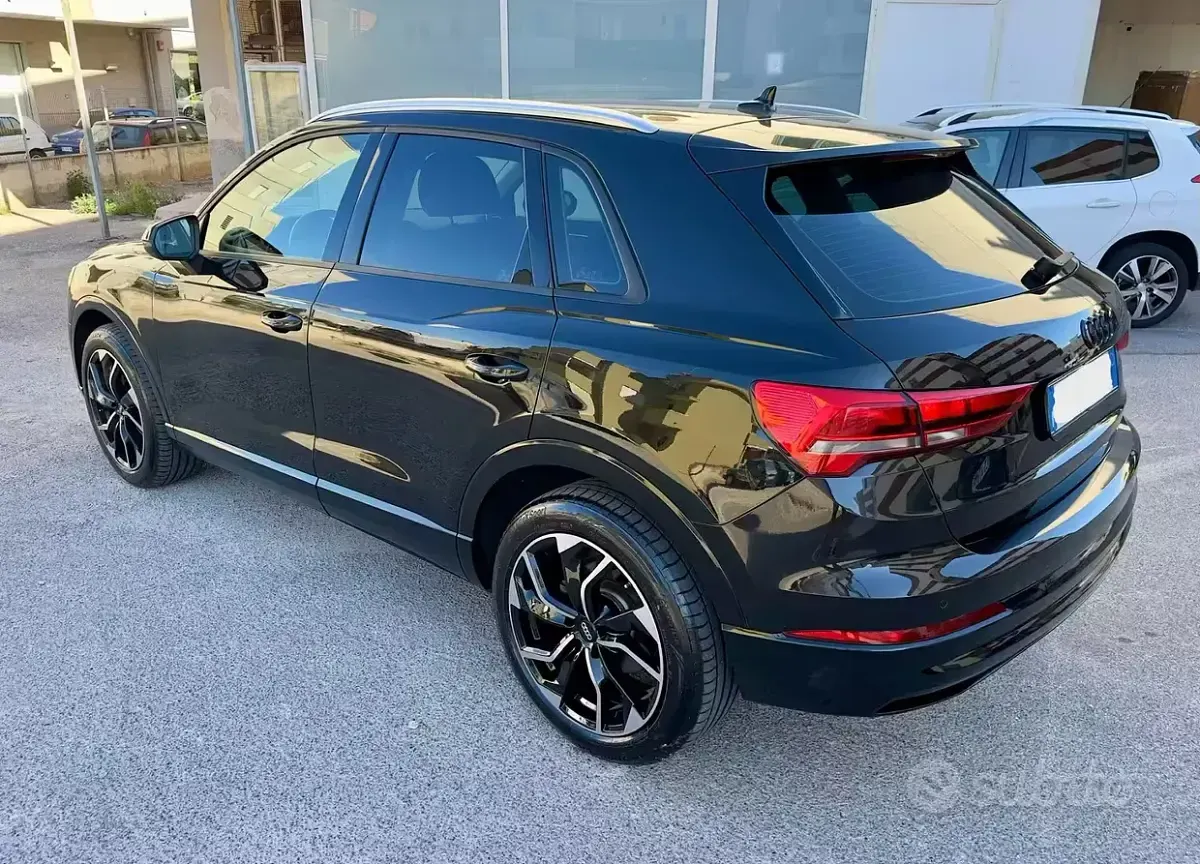 Usata Audi Q3 Advanced 150 CV (110 kW) 2020 Nero SUV