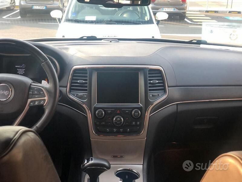 Usata Jeep Grand Cherokee Summit 250 CV (183 kW) 2014 Bianco SUV