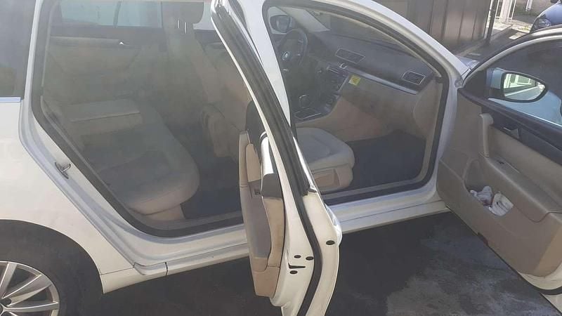 Usata VW Passat Comfortline 150 CV (110 kW) 2011 Bianco Station wagon