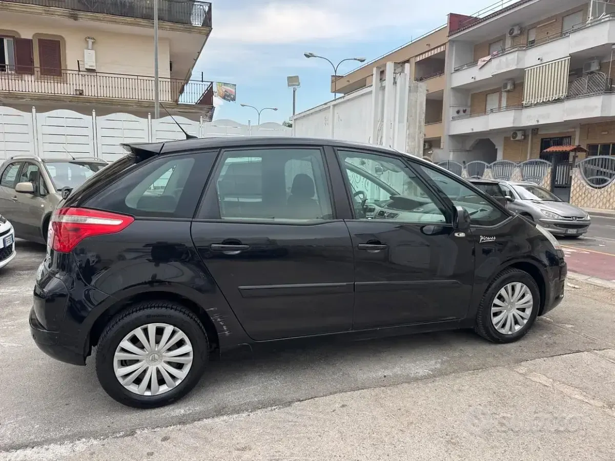 Usata Citroën C4 Picasso 109 CV (80 kW) 2009 Nero Monovolume