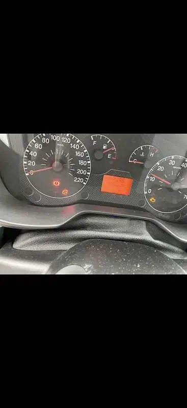 Usata Fiat Grande Punto Dynamic 65 CV (47 kW) 2006 Utilitaria