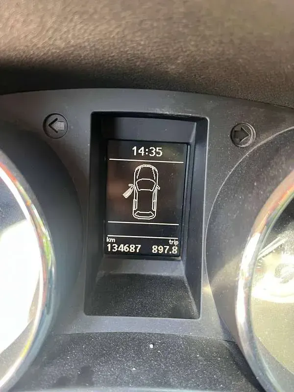 Usata Skoda Yeti Elegance 105 CV (77 kW) 2012 Grigio SUV