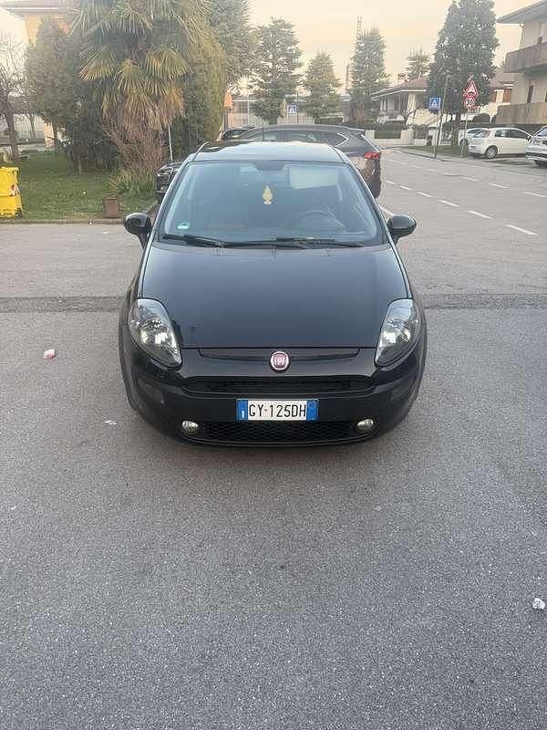 Usata Fiat Punto Evo Active 77 CV (56 kW) 2009 Utilitaria