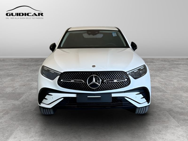 Nuova Mercedes GLC220 Advanced 197 CV (144 kW) 2025 Bianco Coupé
