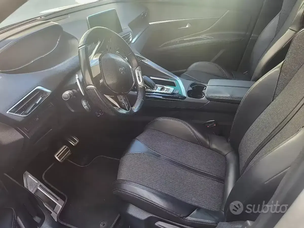 Usata Peugeot 3008 GT-line 136 CV (100 kW) 2018 Bianco SUV