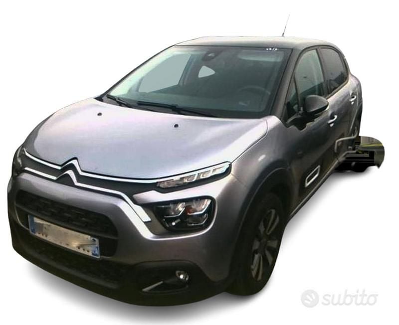Usata Citroën C3 PureTech 110 CV (80 kW) 2023 Grigio Utilitaria