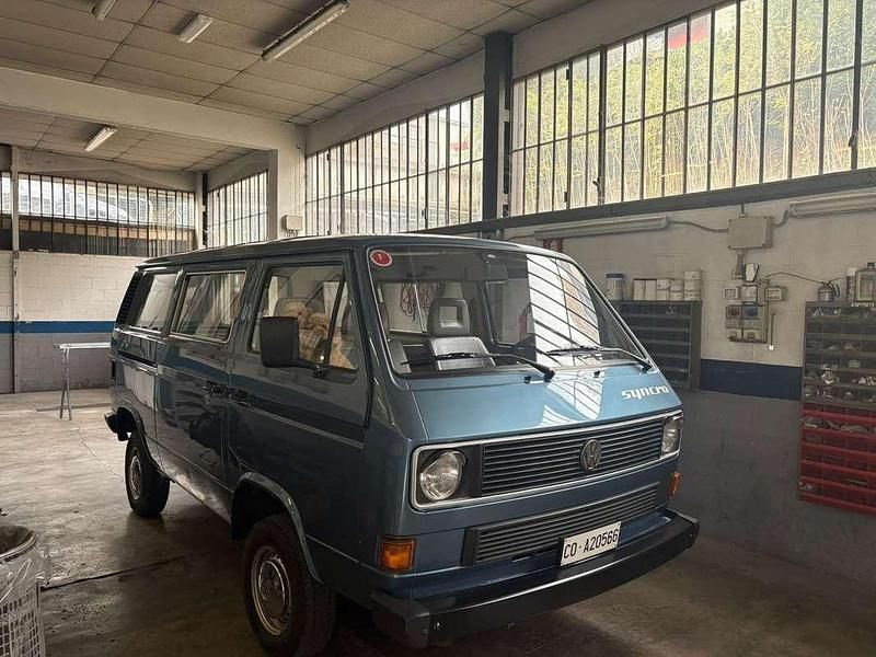 Usata VW Caravelle 95 CV (69 kW) 1989 Blu/azzurro Furgone