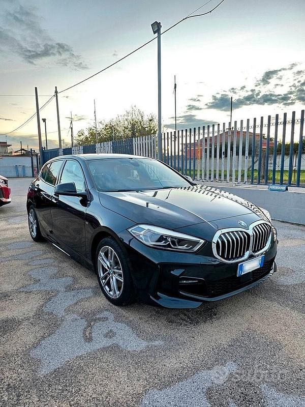 Usata BMW 118 M Sport 136 CV (100 kW) 2022 Nero Utilitaria