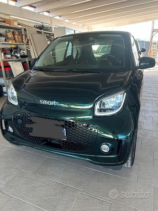 Usata Smart ForTwo Coupé 2021 Verde Utilitaria