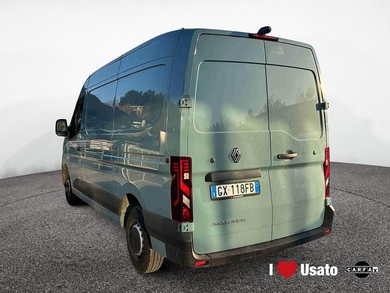 Usata Renault Master 150 CV (110 kW) 2024 Blu Berlina