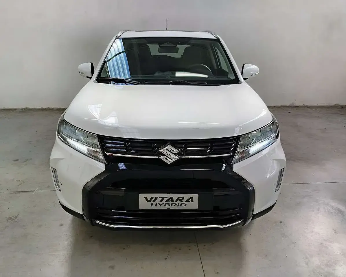 Nuova Suzuki Vitara 109 CV (80 kW) 2026 Bianco SUV