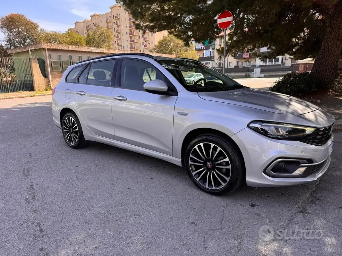 Usata Fiat Tipo City Life 100 CV (73 kW) 2021 Grigio Station wagon