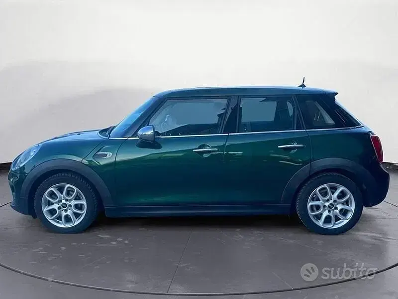 Usata Mini One D 95 CV (69 kW) 2016 Verde Utilitaria