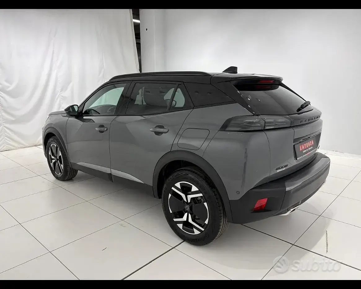 Usata Peugeot 2008 GTi 136 CV (100 kW) 2025 Grigio SUV