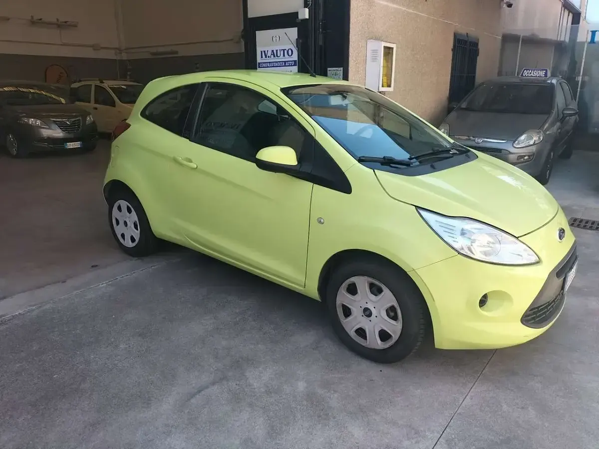 Usata Ford Ka Titanium S 69 CV (50 kW) 2013 Giallo Utilitaria