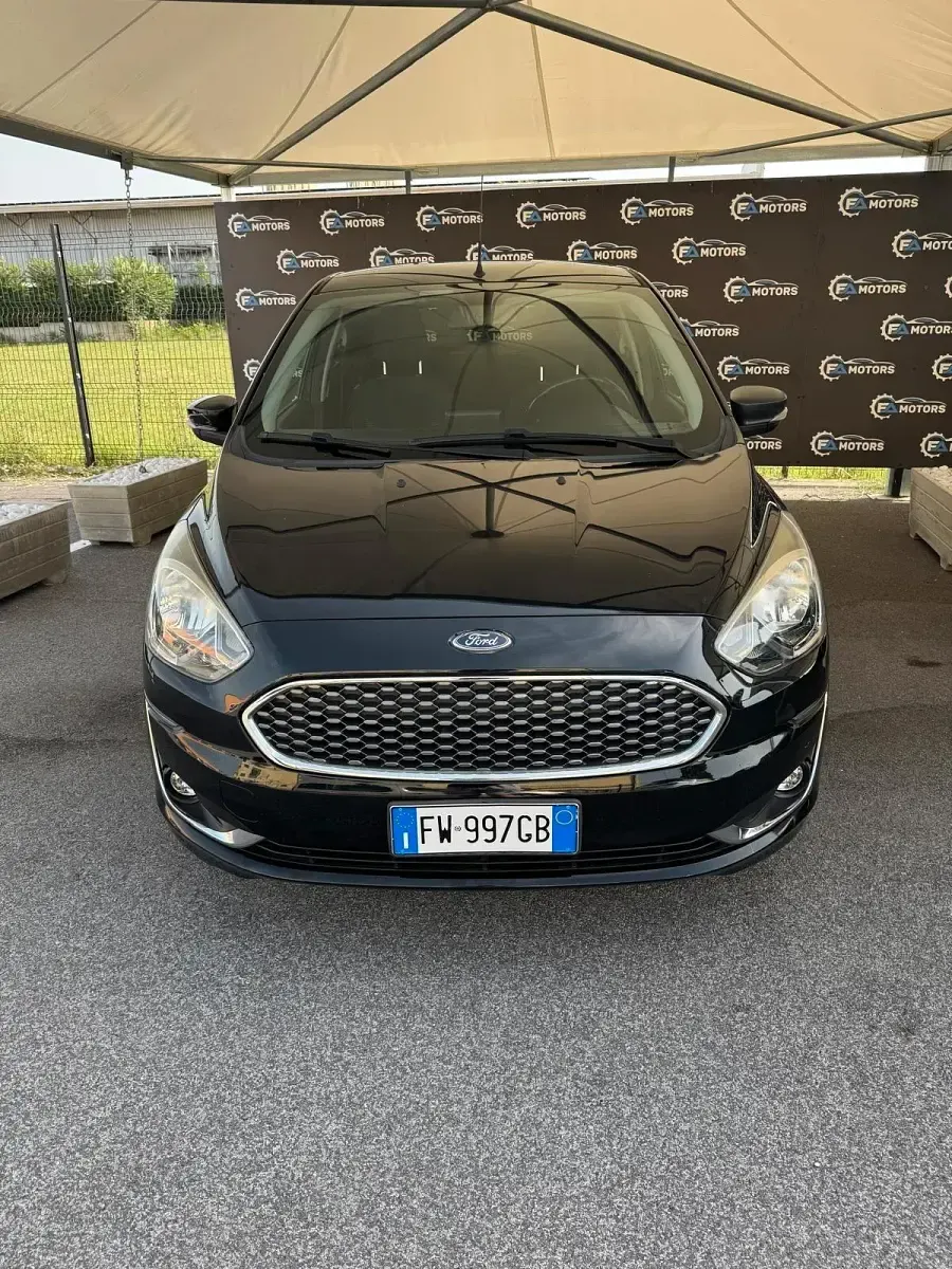 Usata Ford Ka Plus Ultimate 86 CV (63 kW) 2019 Nero Utilitaria
