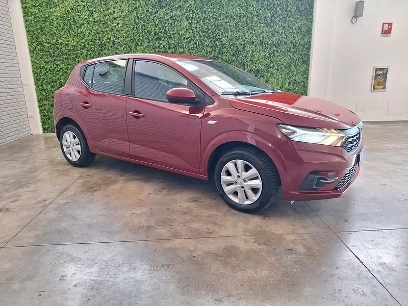 Usata Dacia Sandero Comfort 100 CV (73 kW) 2021 Rosso Berlina
