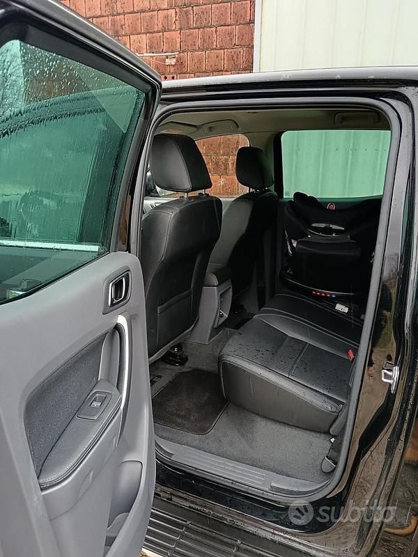 Usata Ford Ranger Limited 200 CV (147 kW) 2019 Nero Pick-up