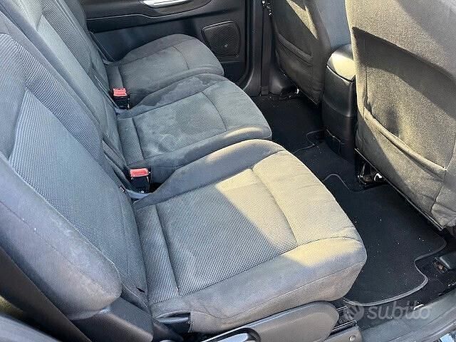 Usata Ford S-MAX Titanium 140 CV (102 kW) 2008 Nero Monovolume