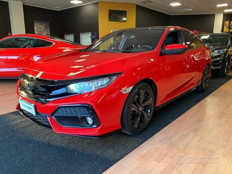 Usata Honda Civic Sport 182 CV (133 kW) 2019 Rosso Berlina