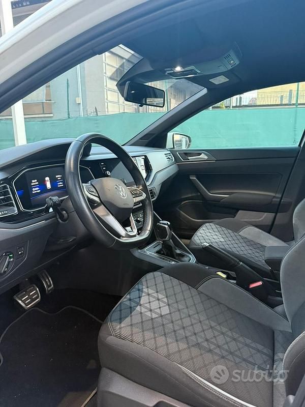 Usata VW Polo R-line 95 CV (69 kW) 2022 Bianco Utilitaria