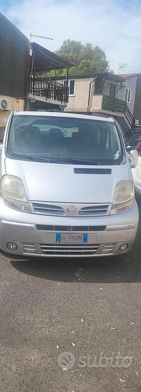 Usata Nissan Primastar 115 CV (84 kW) 2007 Grigio Monovolume