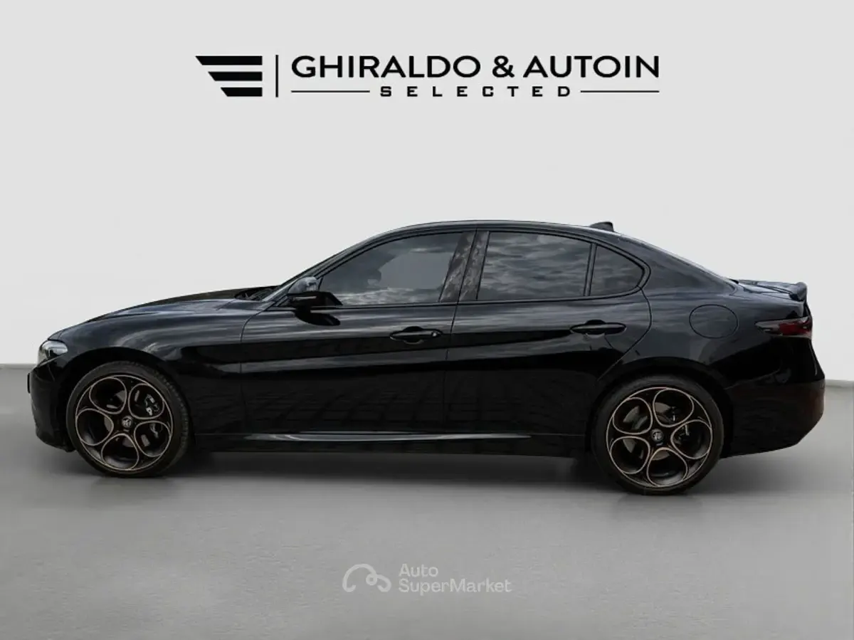 Usata Alfa Romeo Giulia 280 CV (205 kW) 2025 Nero Berlina