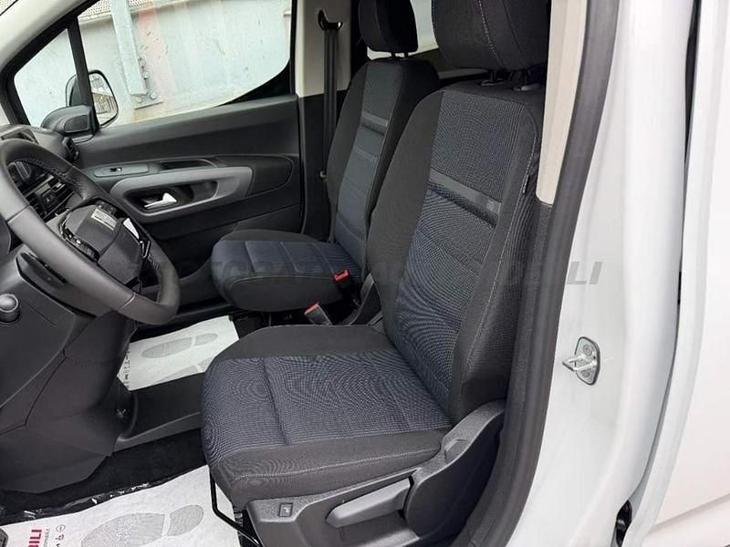 Nuova Fiat Doblò 131 CV (96 kW) 2026 Bianco Monovolume