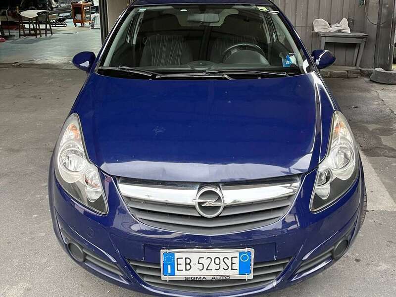 Usato 2010 Opel Corsa 1.2 Benzin 86 CV (5.000 €)