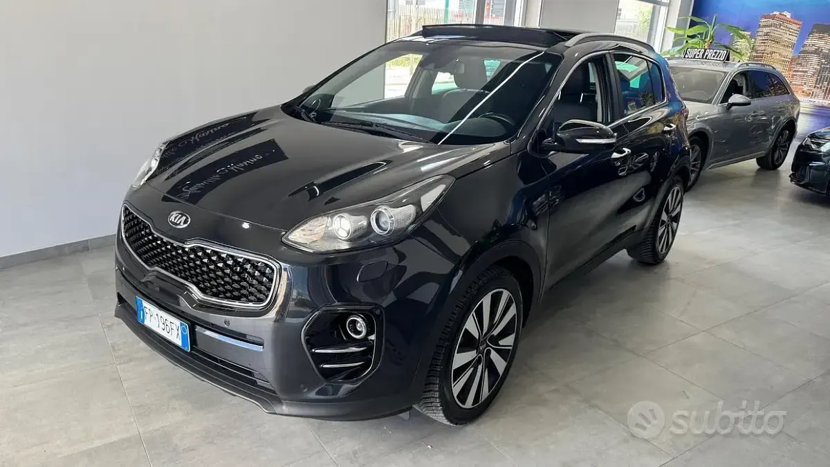 Usata Kia Sportage 141 CV (103 kW) 2018 Grigio SUV