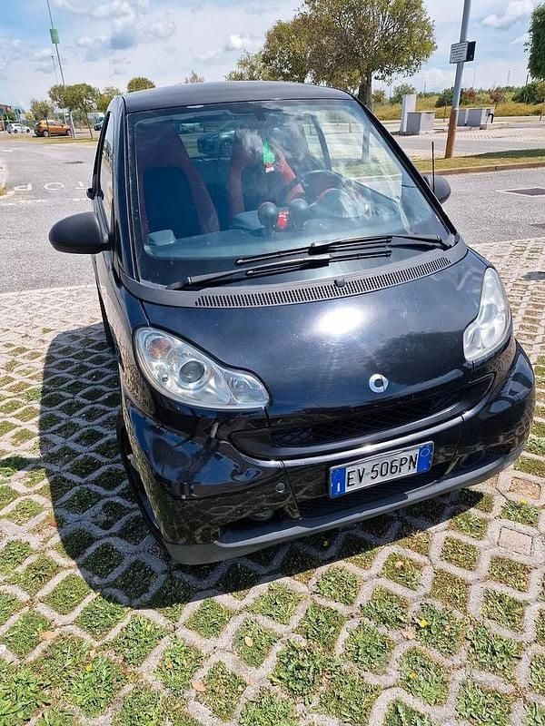 Usata 2008 Smart ForTwo Coupé Utilitaria | 4500 € (Buon prezzo) - Immagine 1/4