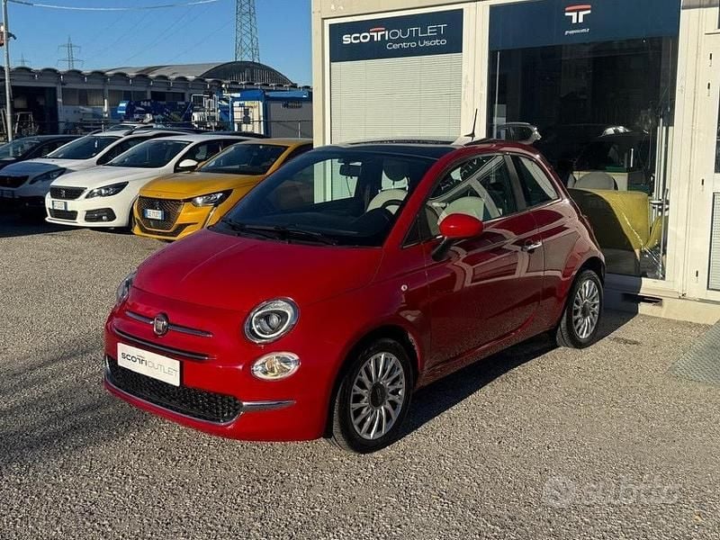 Usata Fiat 500 Dolcevita 70 CV (51 kW) 2022 Rosso Berlina
