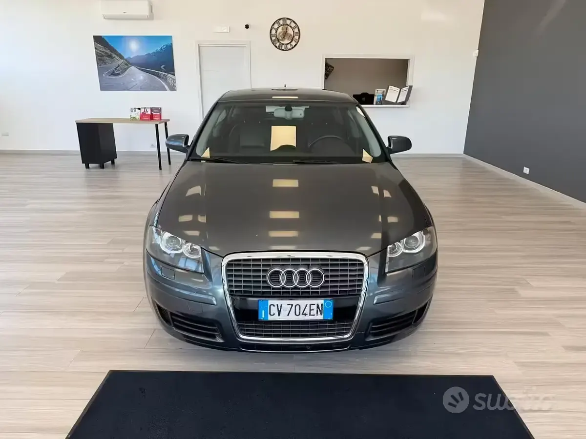 Usata Audi A3 Attraction 150 CV (110 kW) 2005 Grigio Utilitaria